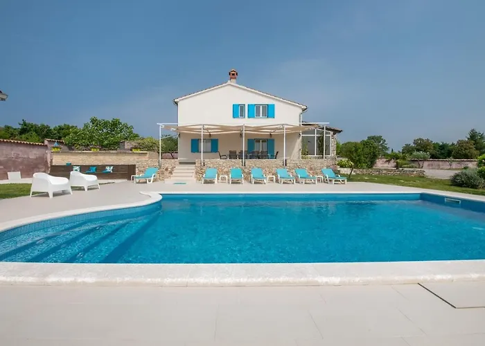 Villa Tanga